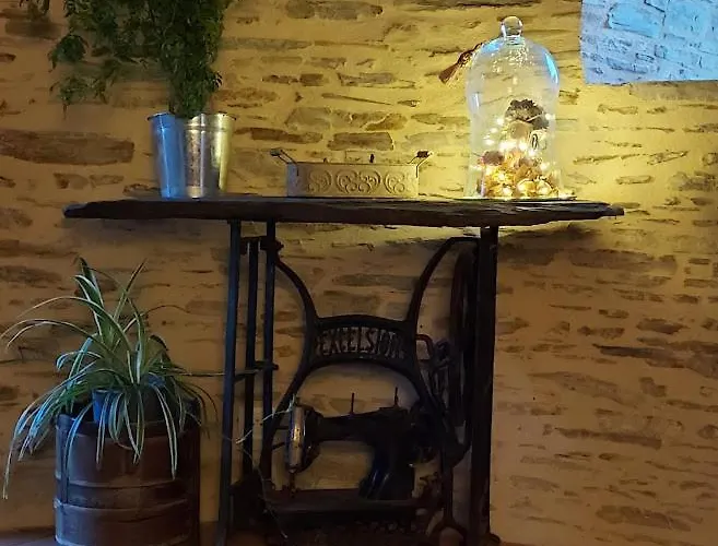 Le Moulin D' Eree, Insolite De Charme *